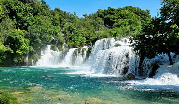Day trip to Krka Waterfalls by Split Transfers