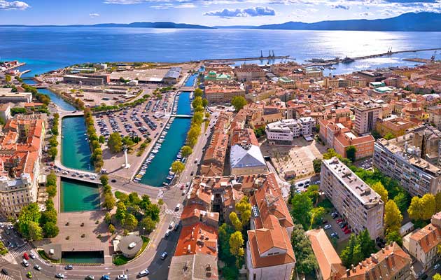 Split - Rijeka transfer